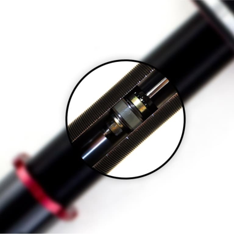 Internal workings of a Monotube shock