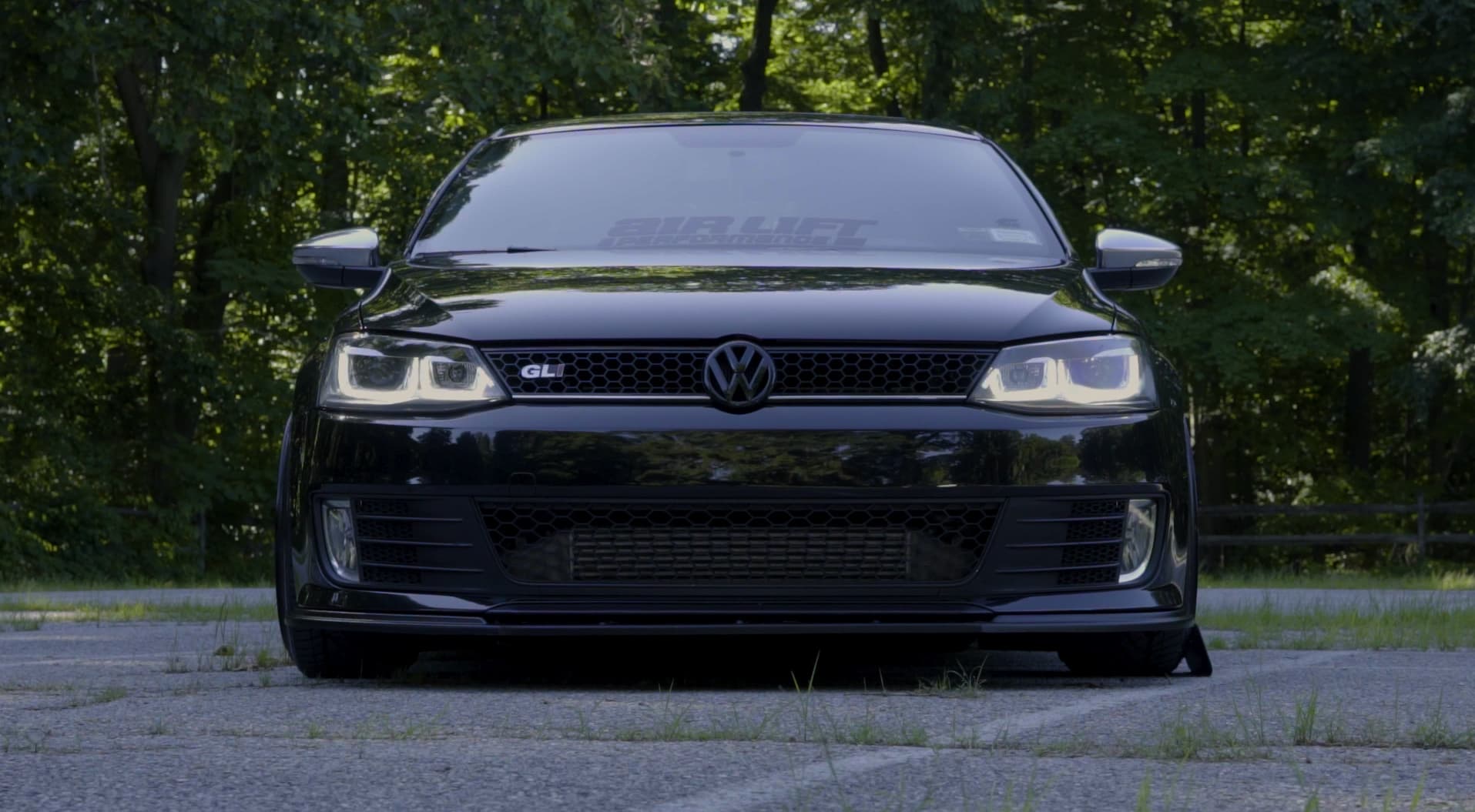 Carlton x Air Lift Performance